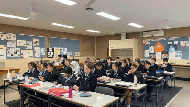 Prestasi Gemilang Berawal dari Semangat Belajar di Sekolah