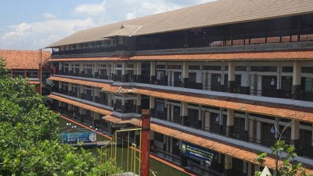 Sekolah Islam Terpadu Paling Disiplin Jabar